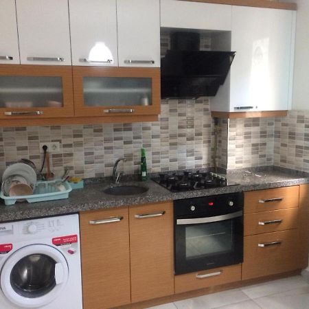 Yildirim Luxuryapart Sisli Apartamento Estambul Exterior foto